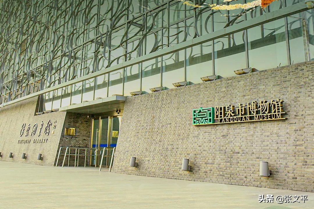 山西阳泉博物馆举办的“带钩”艺术展，恰好“押中”高考作文题