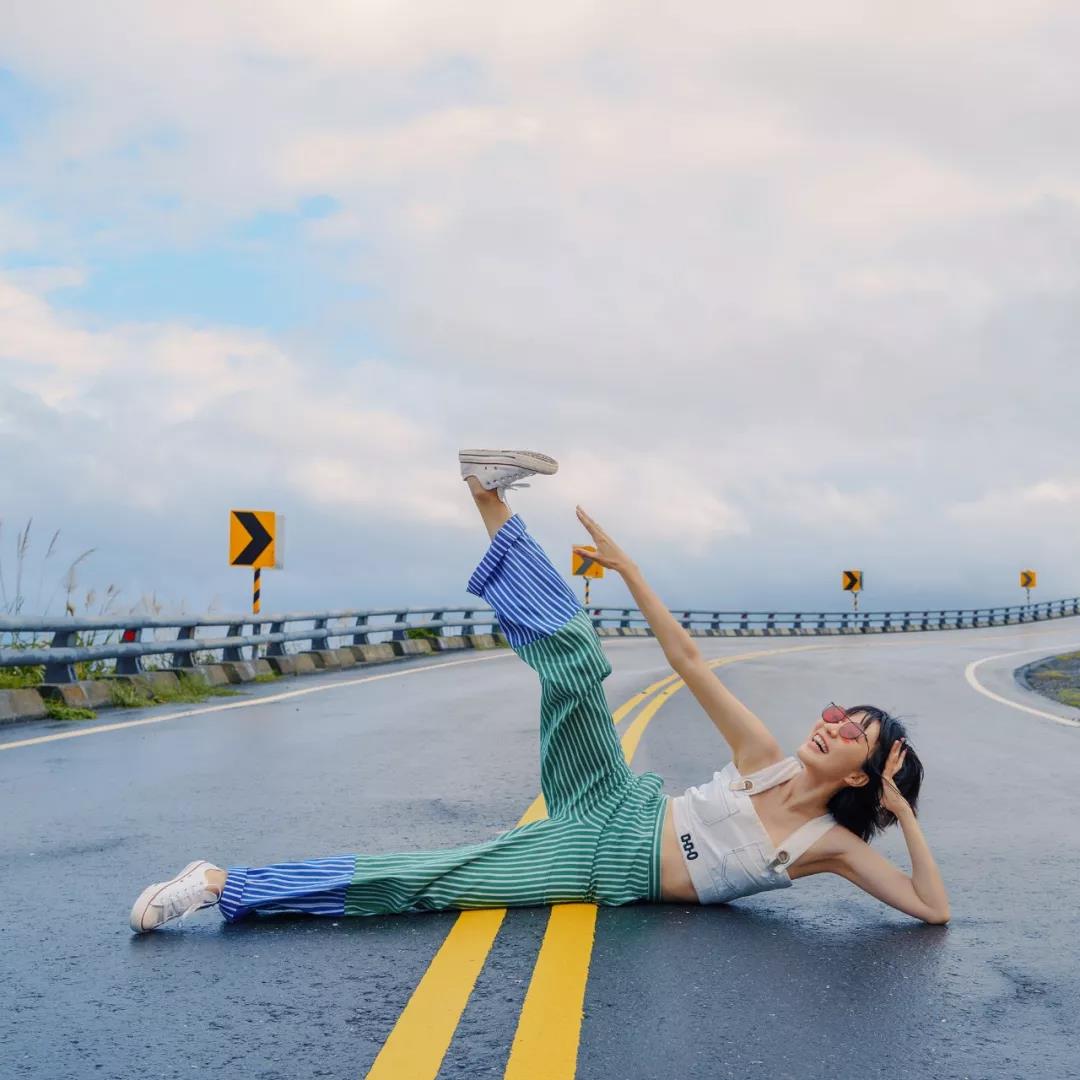 上海草莓基地挖草莓苗,超级草莓上海