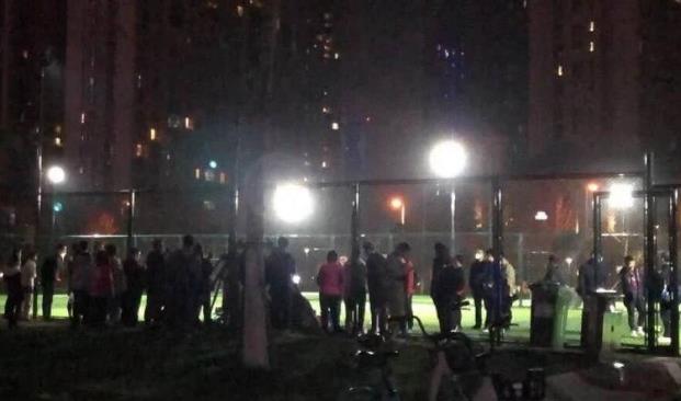 每日足球评论20200320：瑞超球队解约球员，合肥男子野球猝死