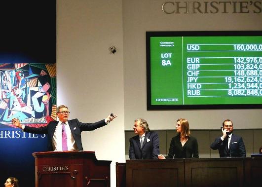 去老乡家瞟见“烟灰缸”，用4块钱顺走，转经几手180万拍卖成交