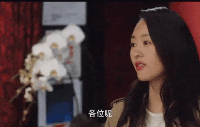 上海名媛群也太搞笑了！团购翘屁嫩男，连*袜丝**都要共享...