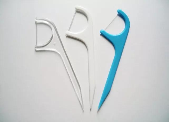 美白牙齿的漱口水有哪些,什么漱口水好用可以让牙齿变白