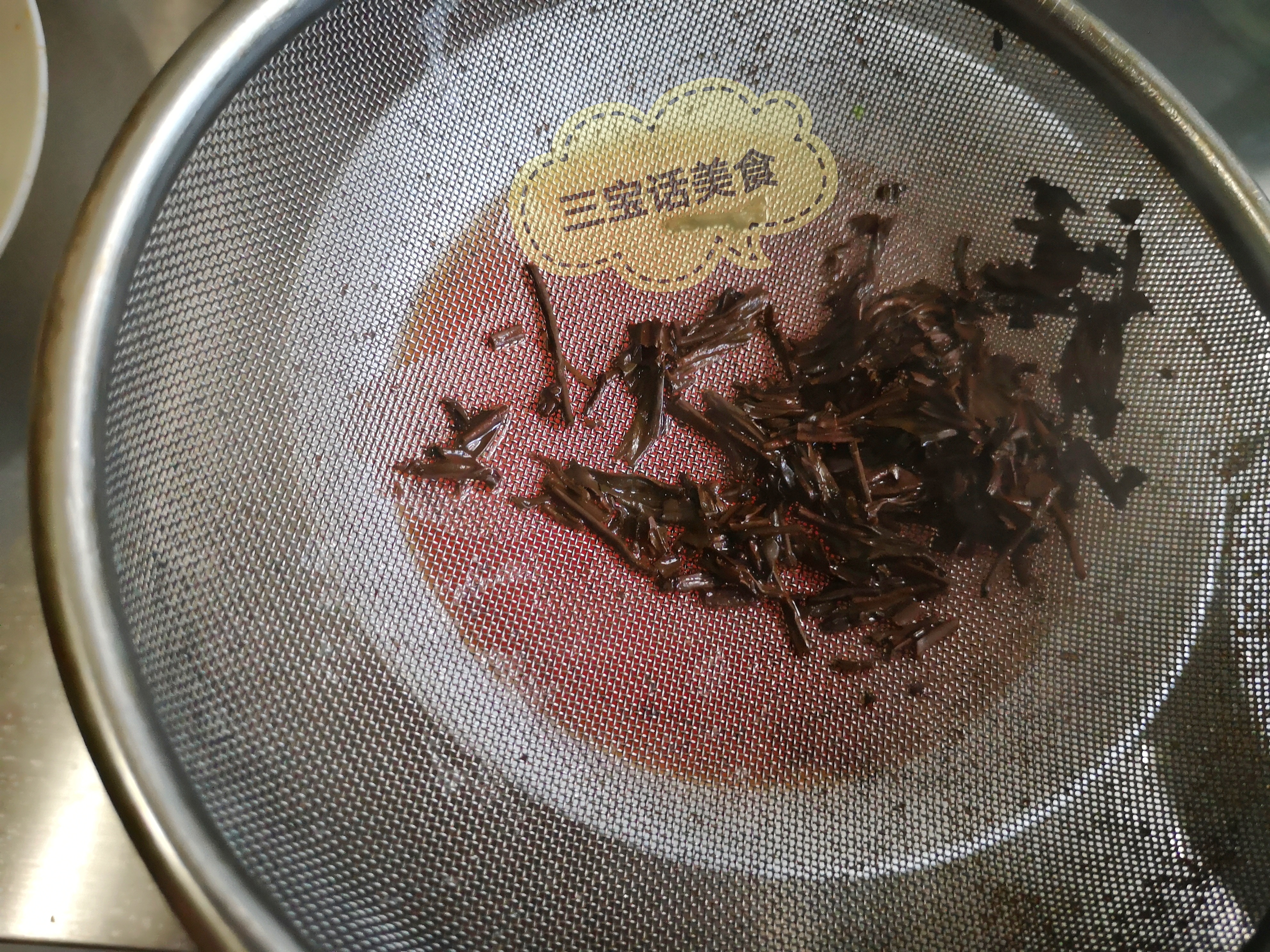 红茶金骏眉做奶茶的做法,金骏眉红茶做奶茶好喝