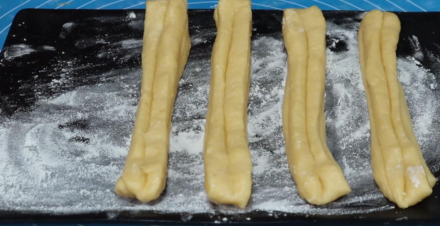 美味油条在家做,想吃油条在家就能做