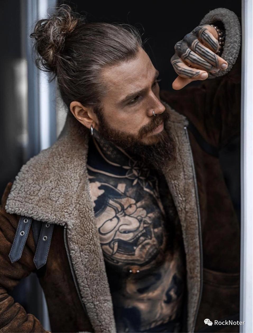 男士商务发型2021流行发型,男士发型2021流行发型烫发