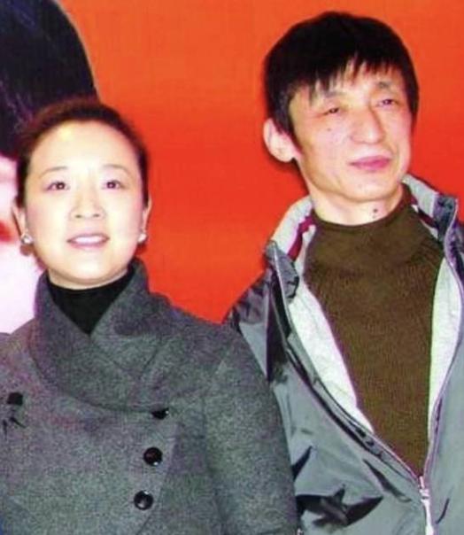 10位出轨男星的老婆与小三对比,唯一允许妻子出轨的男星