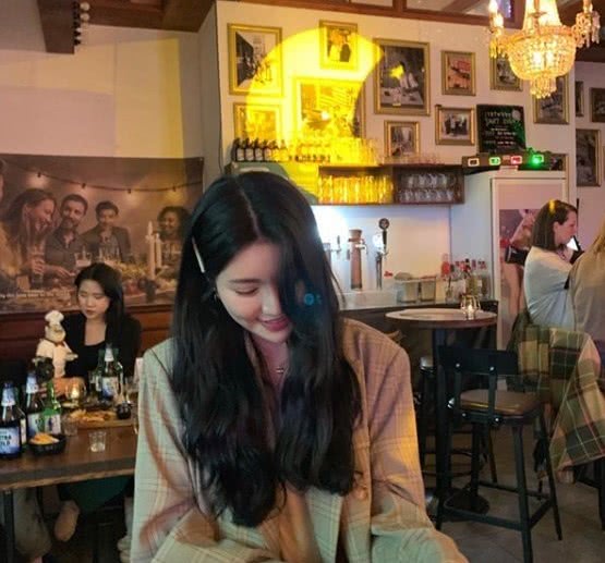 恒大太太团美女图片,恒大太太团金英权老婆