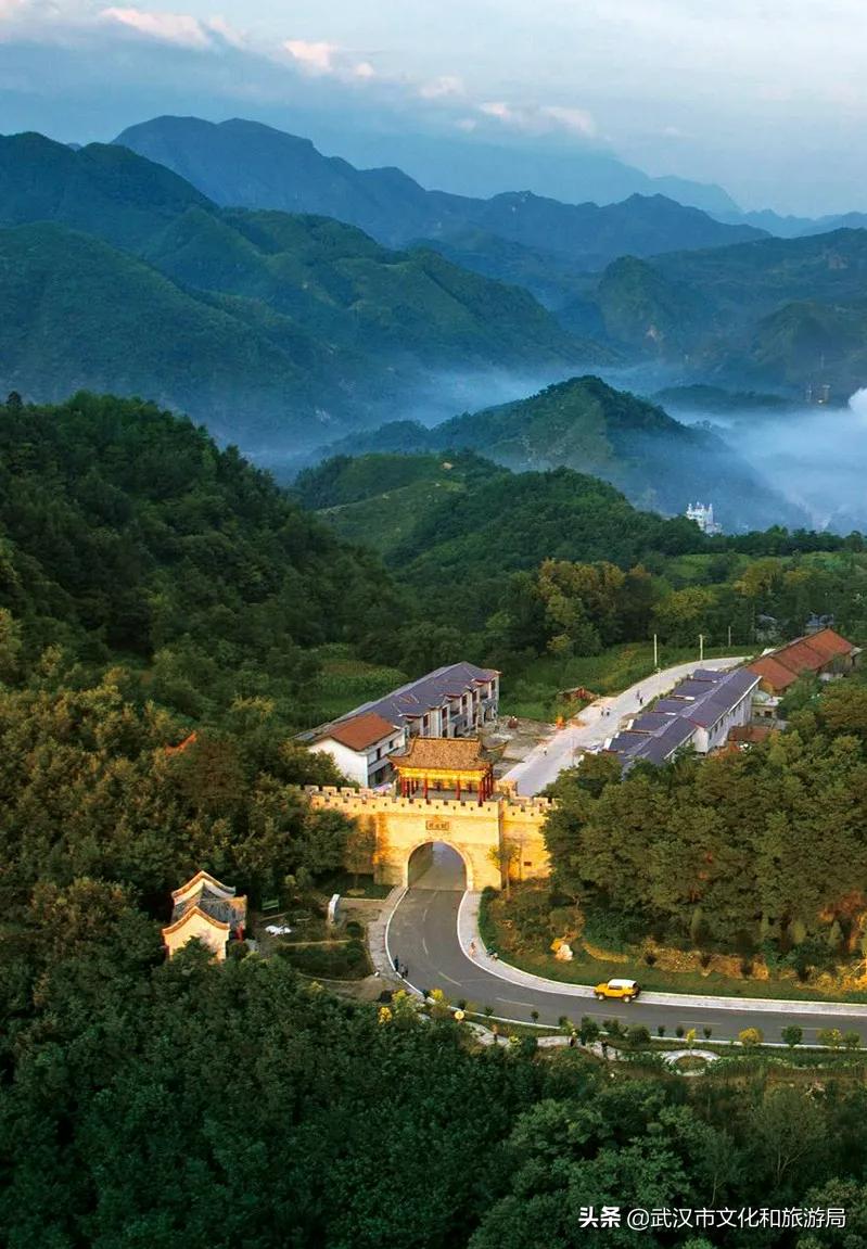 凤凰古城自驾十堰攻略,十堰晚上最美的路线