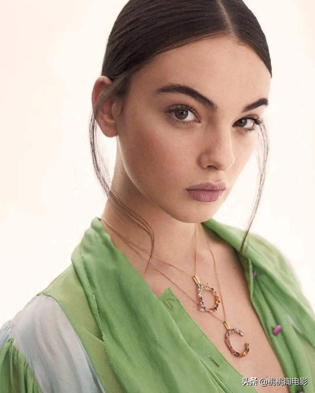 组图：魅力依旧！“西西里女神”莫妮卡·贝鲁奇杂志大片