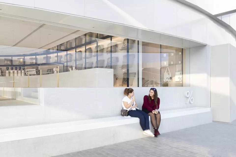 上海神秘咖啡品牌%Arabica，日本设计师青山周平、佐藤大亲自操刀