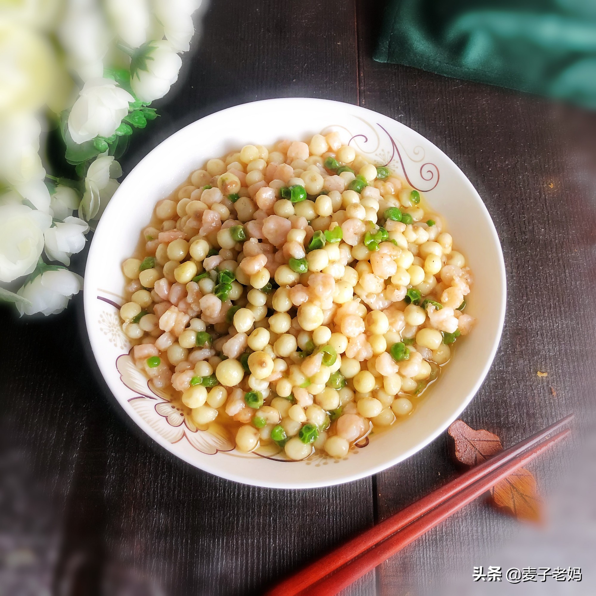 鸡头米炒虾仁酒店做法,鸡头米百合炒虾仁酒店做法