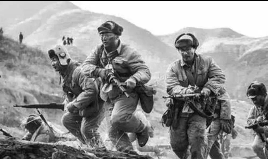 抗美援朝十大志愿军英雄名单,抗美援朝中志愿军十二位孤胆英雄