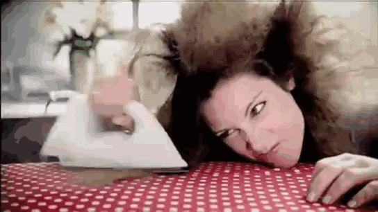 头皮屑严重如何处理好得快,头皮屑是怎么导致的如何治好