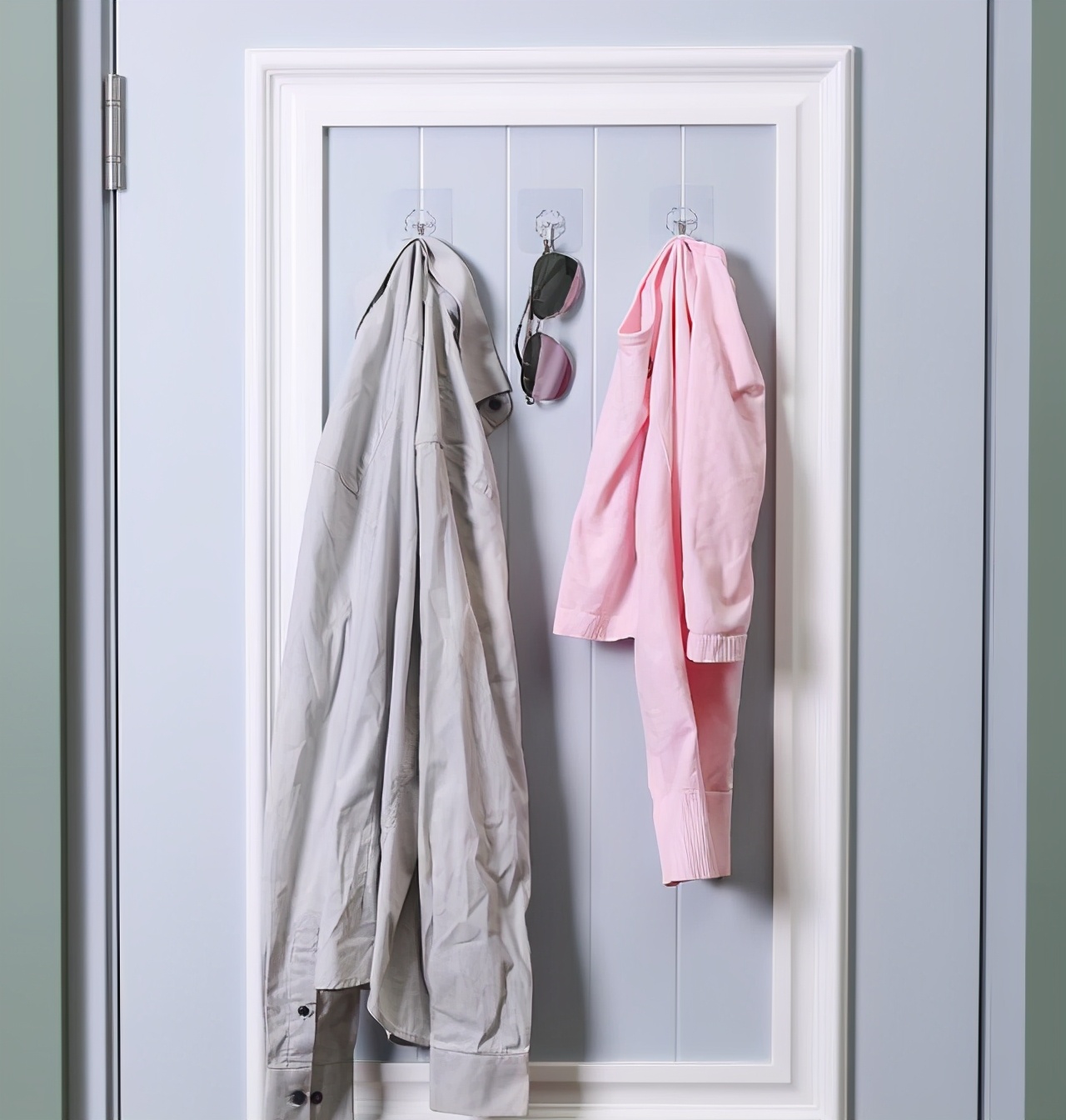 墙钉免打孔怎么弄,免打孔无痕墙钉能留下印记