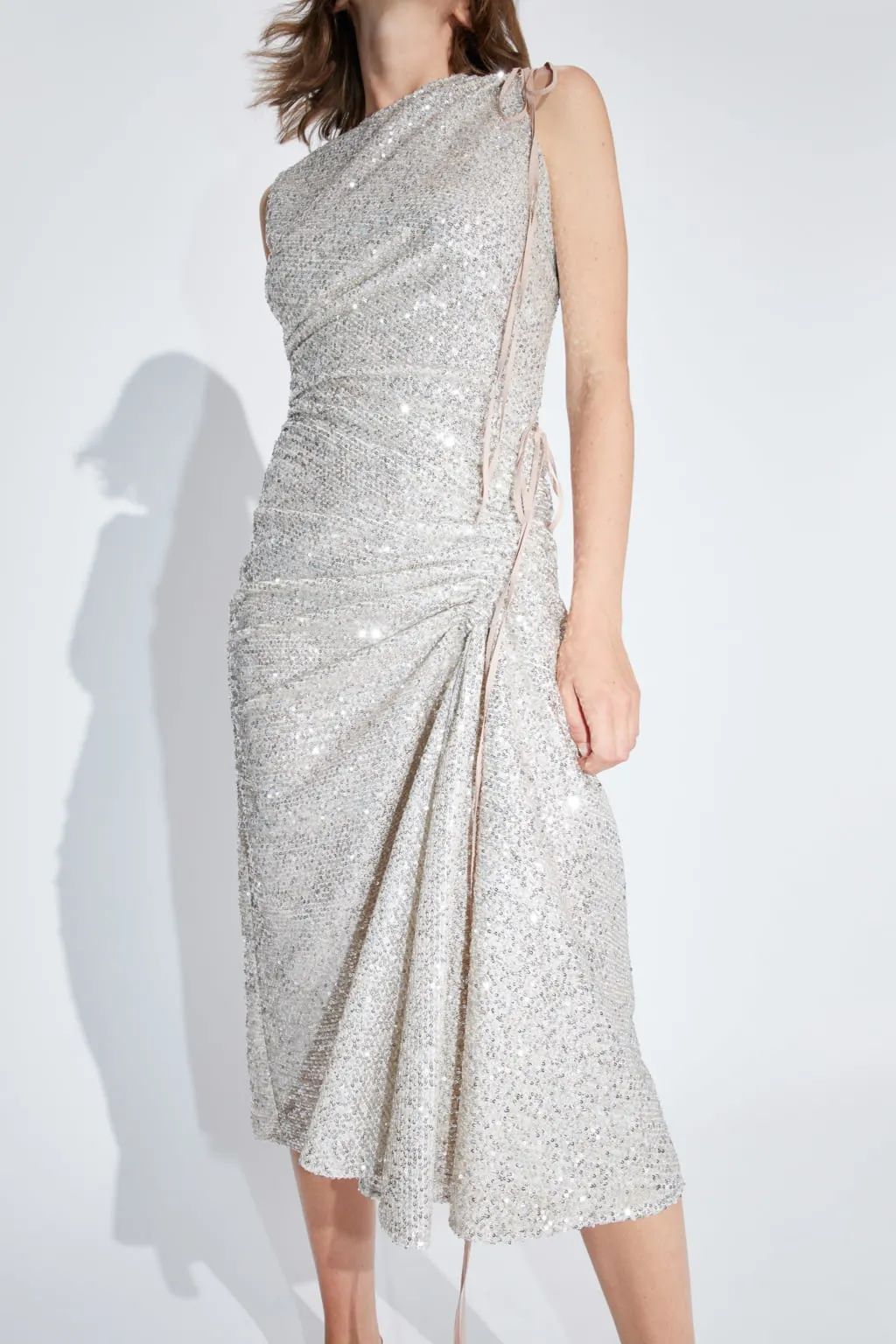 姐不跟你们挤进BM了，我有件更厉害的