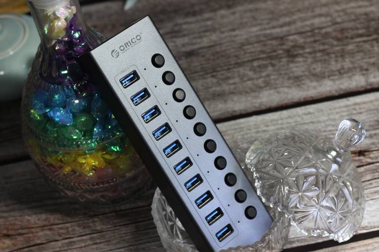 零售哪有批发爽？奥睿科10口集线器带你领略工业级批量处理