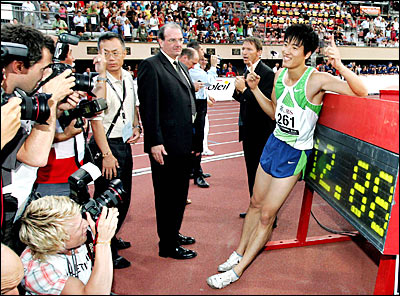 博尔特跑进9秒58现场,博尔特苏炳添60米最快纪录