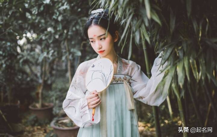 清新唯美网名女生,文艺唯美的两个字网名简约好听