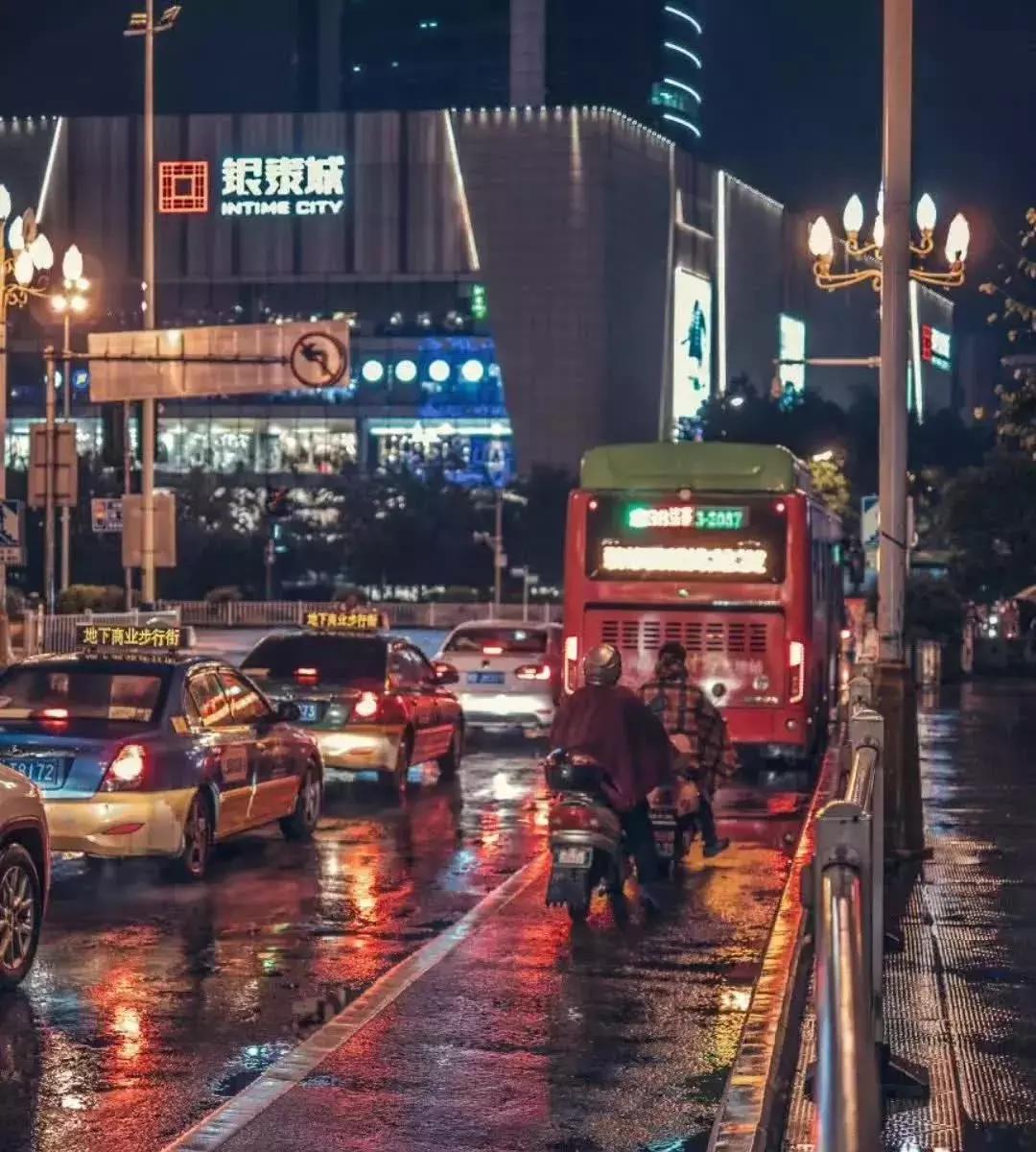 柳州月收入7000什么水平,柳州3000元工资