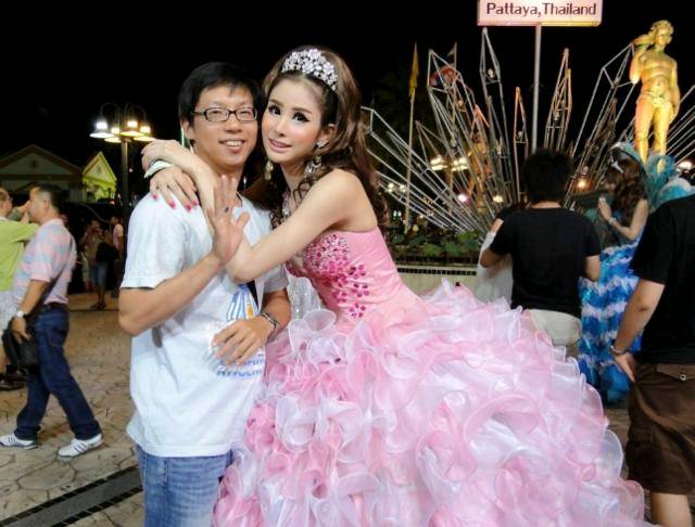 泰国人妖能结婚吗？是“嫁出去”还是“娶进来”？当地人说出实情