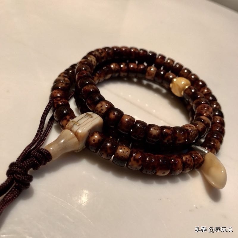 鸡油黄星月菩提可以用绿豆盘玩吗,鸡油黄的星月菩提买来直接上手吗