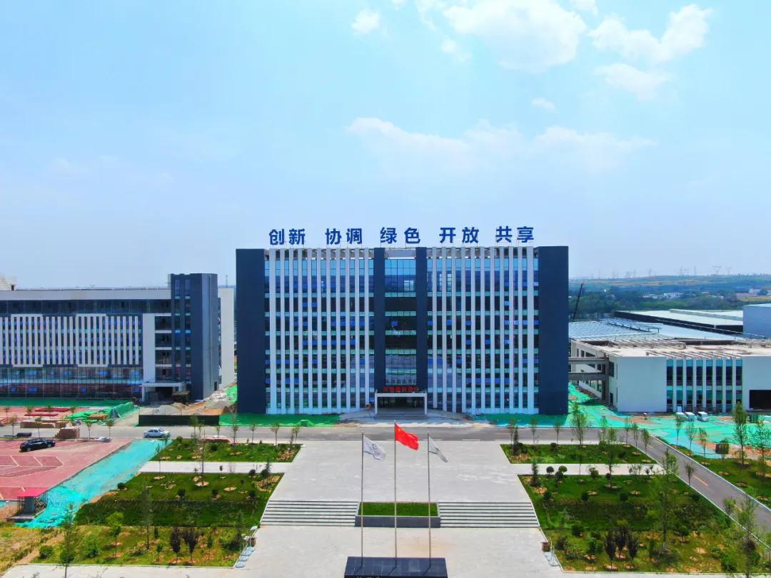 省媒绘声绘色，讲述复兴故事