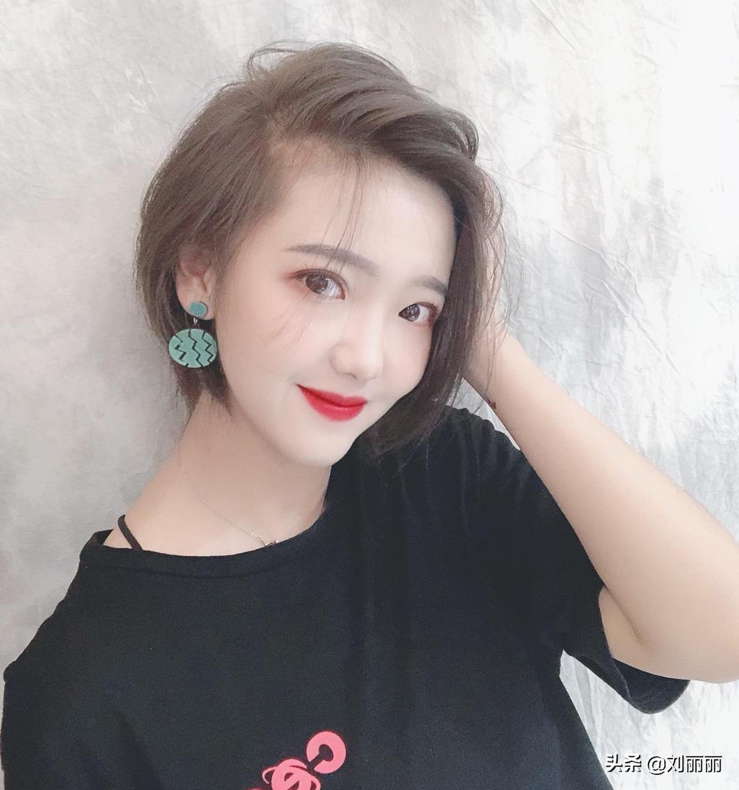 好看简单的女神中长款发型,最流行好看发型女生