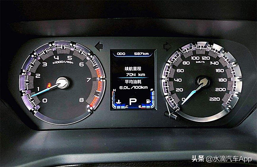 看油耗表的正确方法图解,看油耗怎么算一公里多少钱