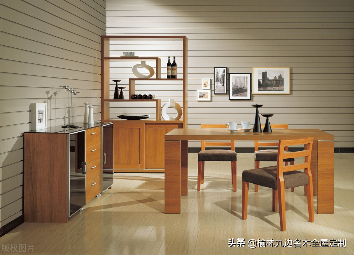 酒柜展示柜圆柱酒柜,酒柜展示柜一般放什么酒