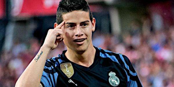 哥伦比亚足球j罗,j罗踢足球