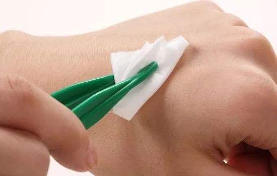 身上有疤的人多吗,身上有疤痕的人怎么样