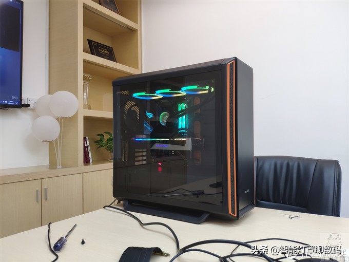 机箱直插和竖装显卡哪个温度高,机箱显卡横放竖放哪个散热好