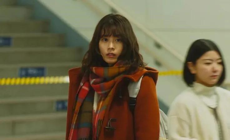 本片上映15天连续稳坐票房冠军,这部黑马新片霸占了票房榜20天