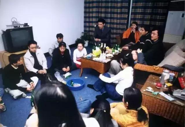 现在的2019年像极了1999年,为什么1997年和2018年令人怀念