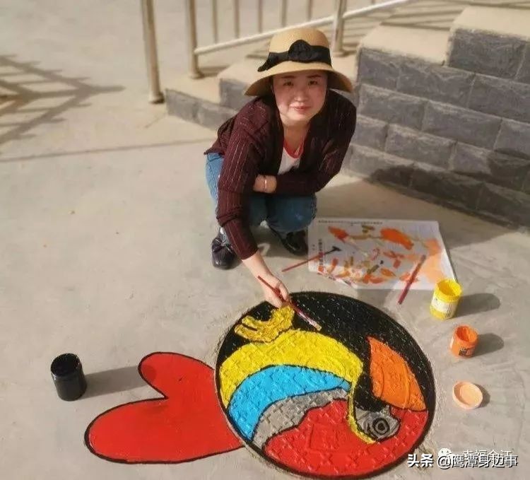 这对小夫妻爱情故事感动了亿万人,这对情侣的爱情故事感动了亿万人