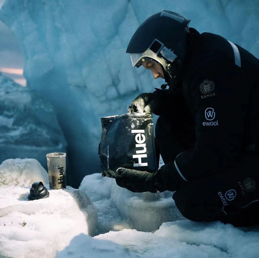 为了测试太空卧室，他们跑去世界上最冷的地方，待了3个月