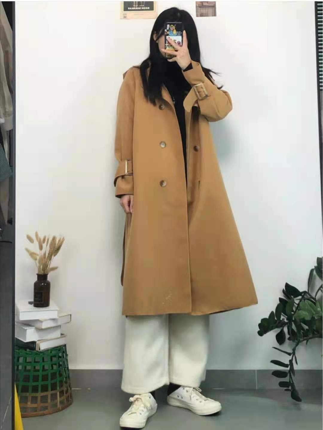 驼色大衣内搭什么颜色毛衣,咖色羊毛大衣配驼色毛衣的图片