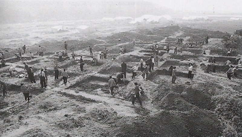 荒芜贬谪之地？还是文化融合之乡？景观考古视角下的巴山楚水