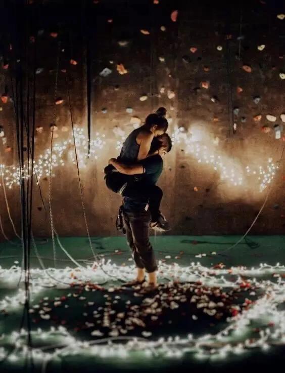 红颜知己是一种什么样的感情,红颜知己到底是一种什么样的感情