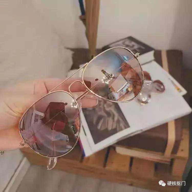 强烈推荐又便宜又好看的女装店,有哪些好看的时髦女装店推荐