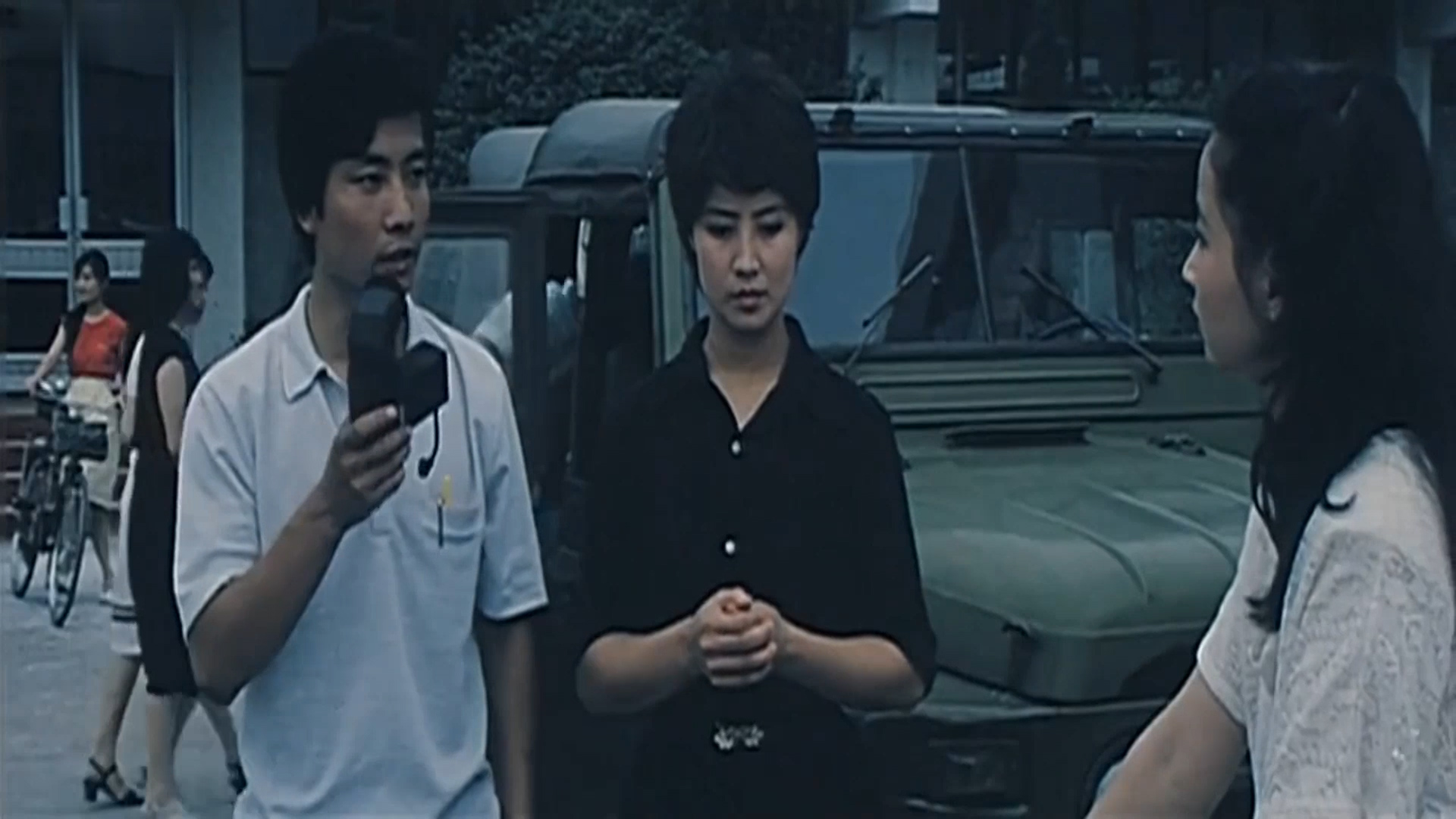 后方撤退前方战士牺牲,前方将士浴血奋战后方拆台