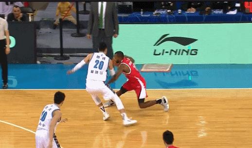 翟晓川吃火锅,翟晓川暴力犯规