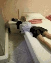 啤酒搞笑动图gif,喝啤酒搞笑图片超级爆笑