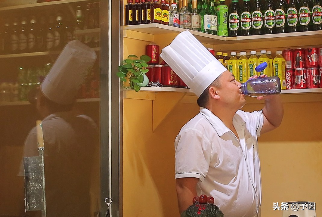 上海夫妻开面馆23年,一对90后小夫妻开面馆