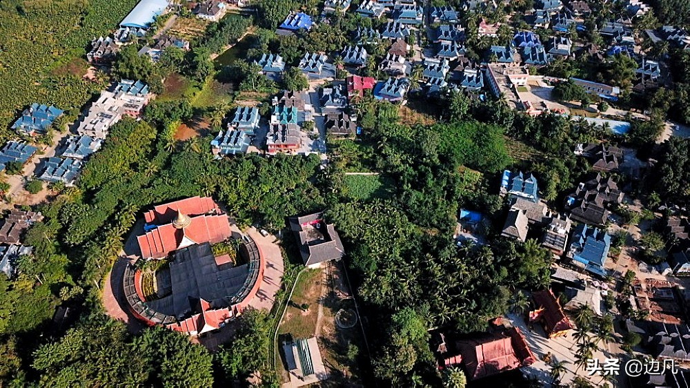 西双版纳澜沧江边美景如画,西双版纳空中夜景