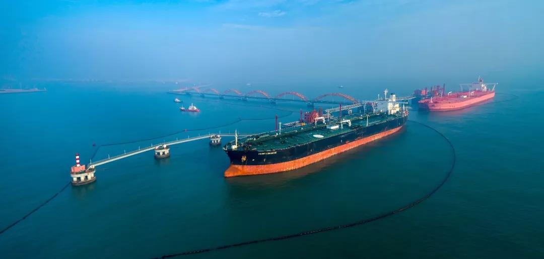 油价四连降后天油价将大降,油价大降或重返5元时代