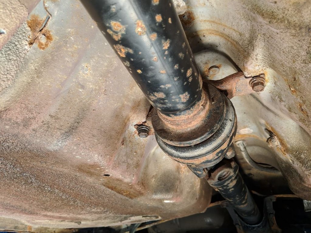 斯巴鲁翼豹2.0r两厢二手能入手吗,2006斯巴鲁翼豹二手多少钱