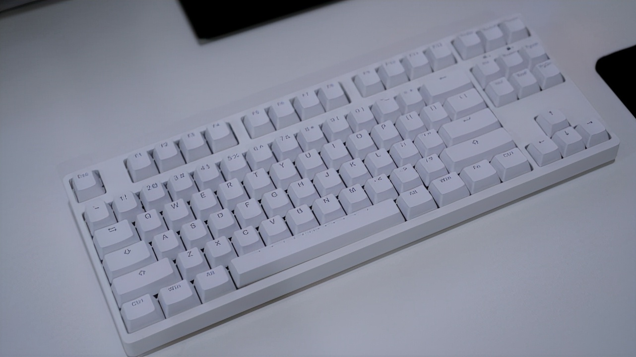 机械键盘推荐高斯gs104,高斯87c机械键盘玩游戏用什么轴