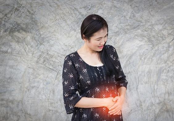 月经前兆与孕早期傻傻分不清楚？若想区分两者，其实可能很简单！