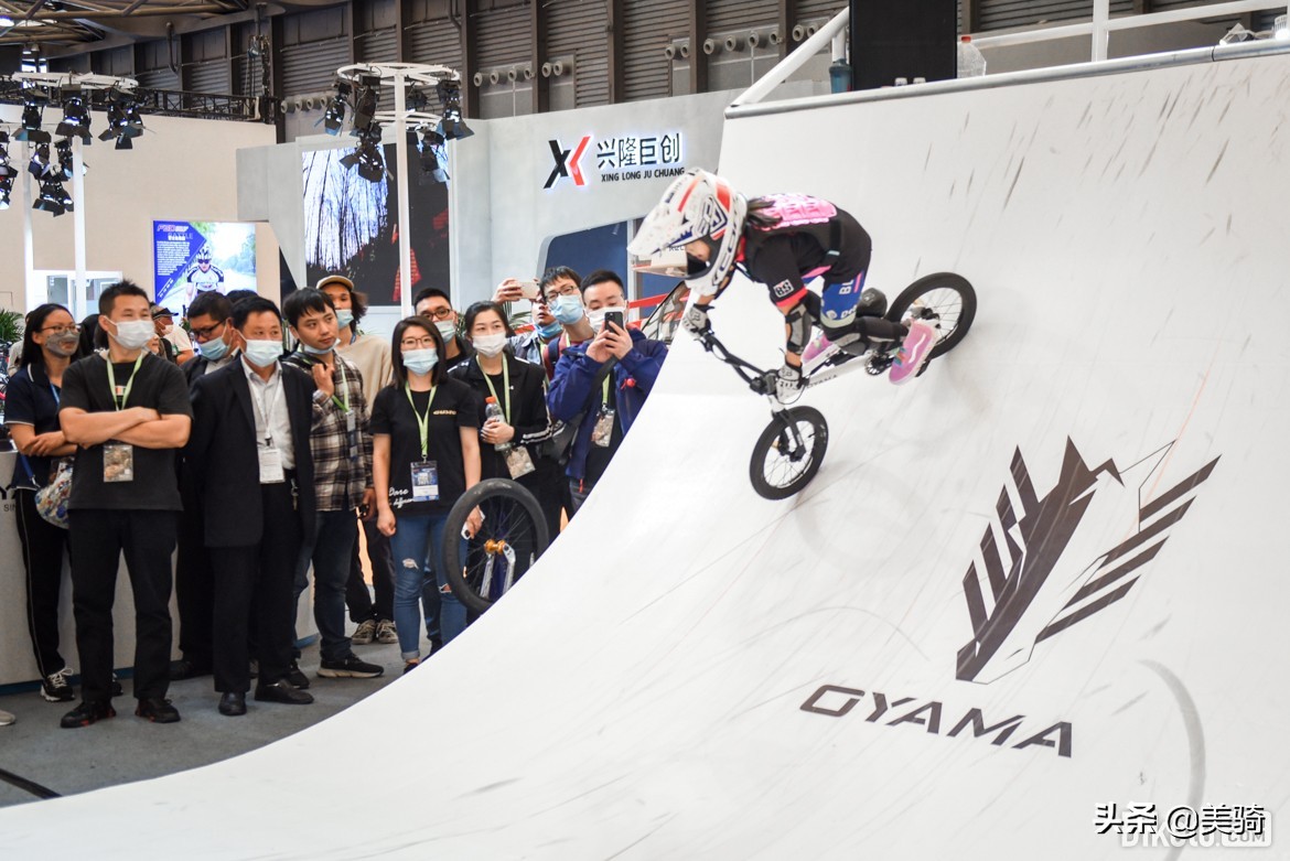 上海自行车展会2023凤凰自行车,奇妙的自行车
